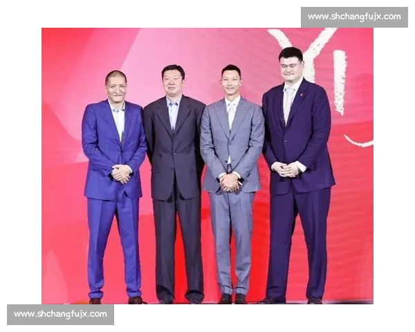姚明vs王治郅：中国男篮两代内线巨星对决与时代交错的技术风格全景解析